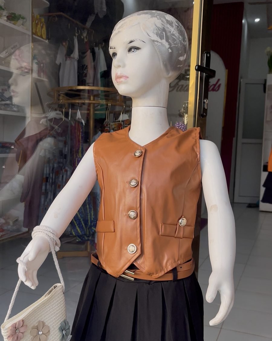 Girls' Vest & Pleated Skirt Set — Brown